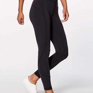 Black In Movement 7/8 25” Pant